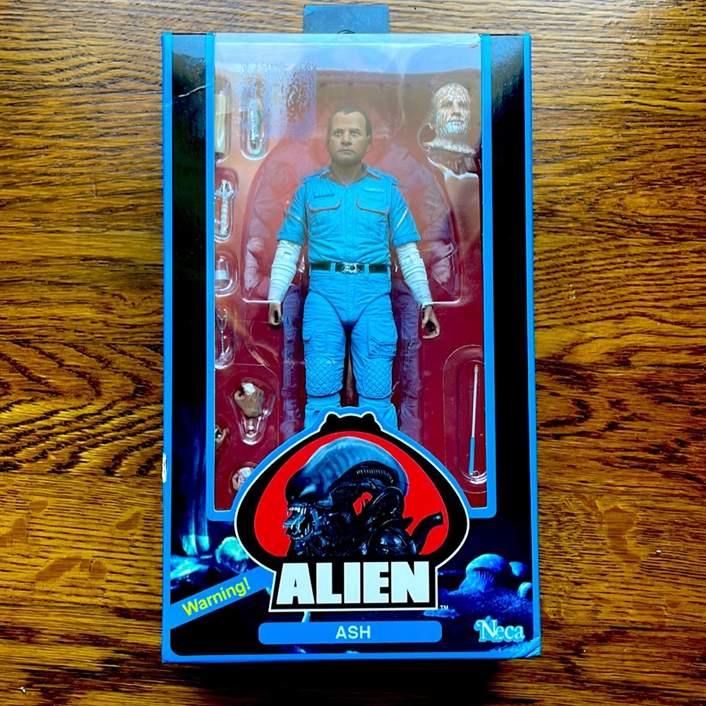 Neca Alien Ash 40th Anniversary 7" Action Figure